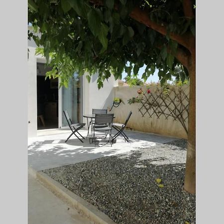 Charmant Appartement Avec Terrasse Pont-de-lʼIsère Exterior foto